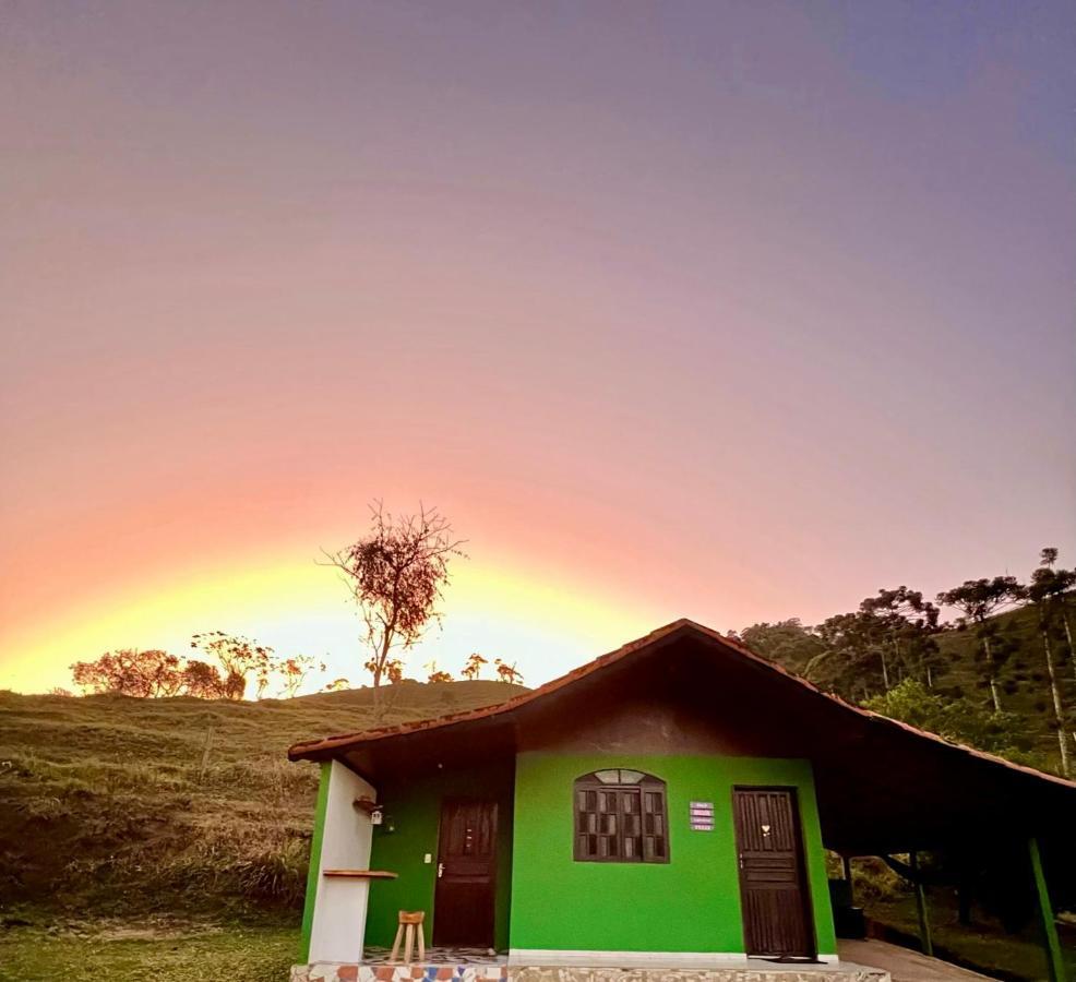 Chales Mirante Pedra Selada Visconde De Maua Exterior foto